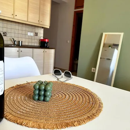 Son Of The - 20sec Walk To Апартаменти *